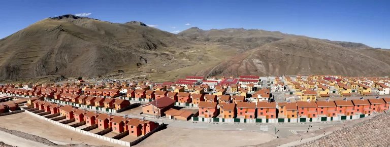 Ciudad de Nueva Fuerabamba, para el Proyecto Minero Las Bambas, en la provincia de Cotabambas, y el distrito de Progreso, provincia de Grau, en la Región Apurímac,